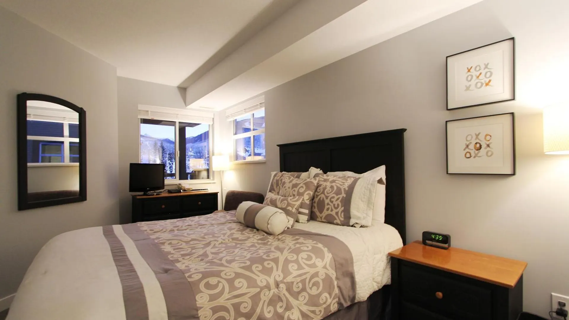 Marketplace Lodge By Whistler Retreats 0*,  Kanada