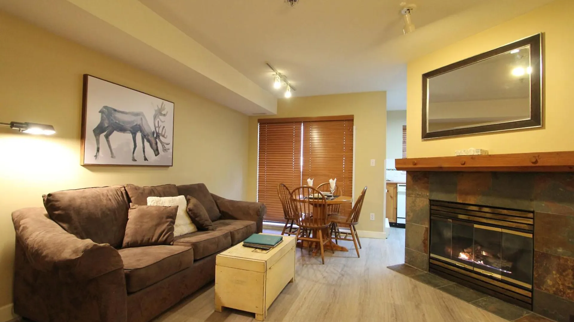 Marketplace Lodge By Whistler Retreats Apartment