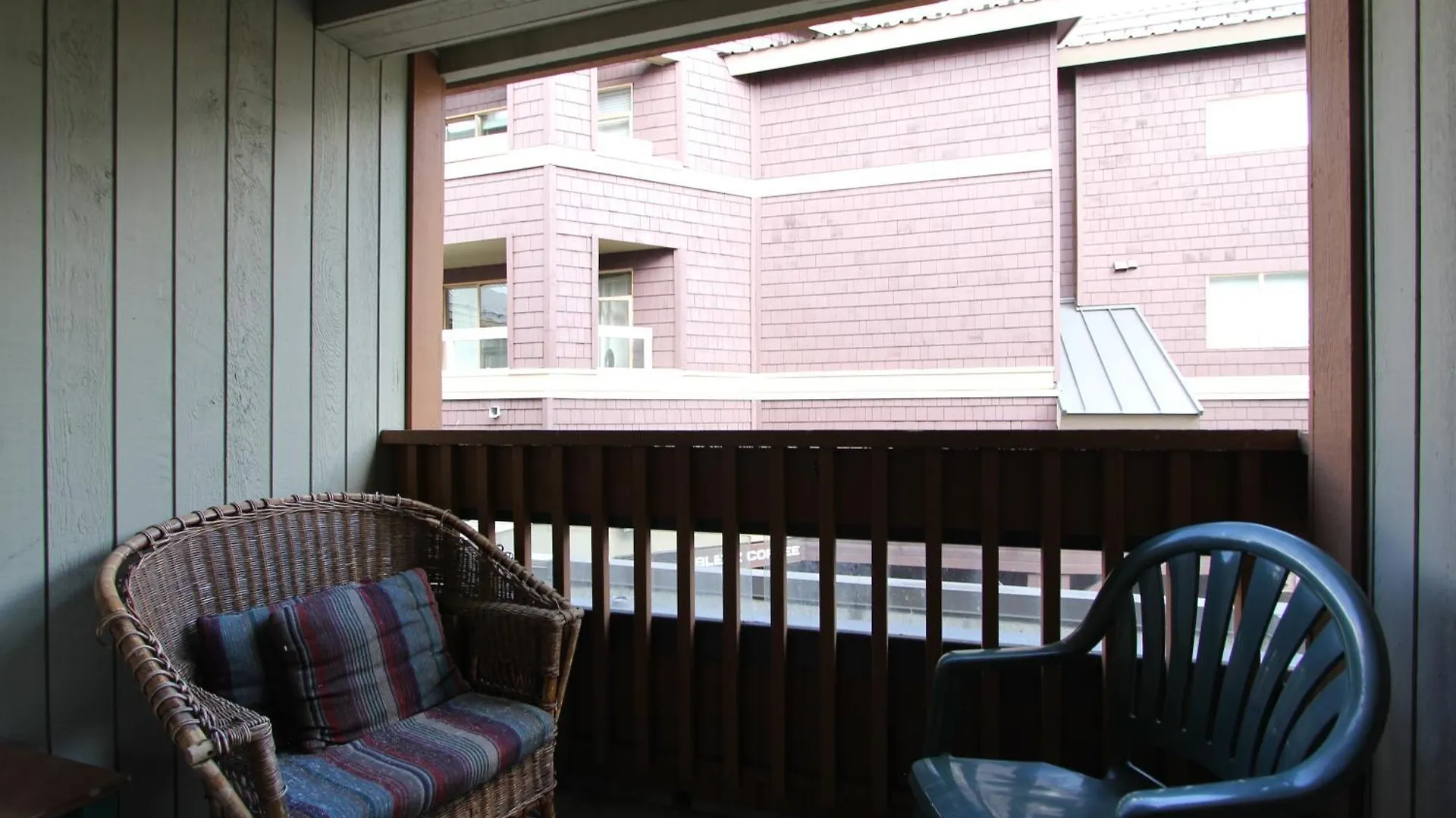Apartment Marketplace Lodge By Whistler Retreats