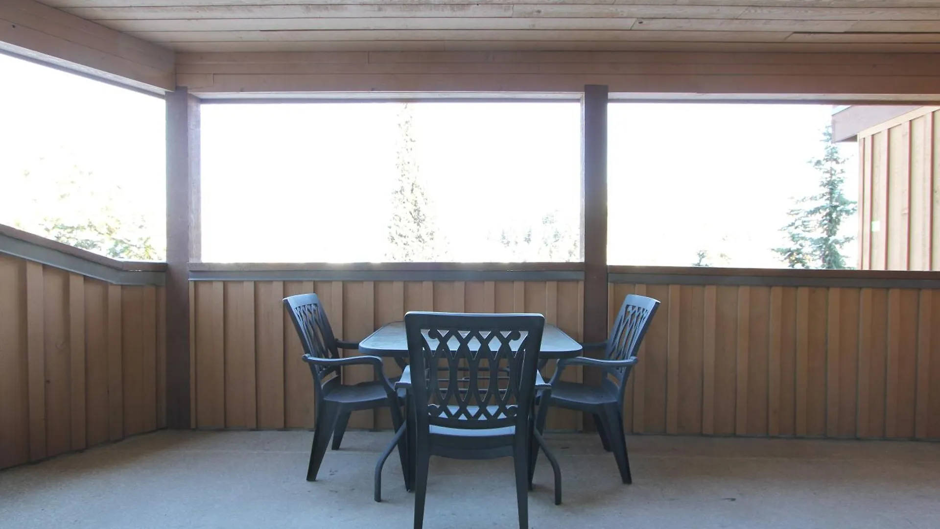 Marketplace Lodge By Whistler Retreats Canada